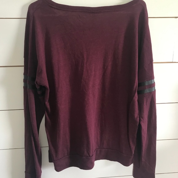 4/$25 Pink VS Longsleeve Maroon Top Large - Picture 4 of 4